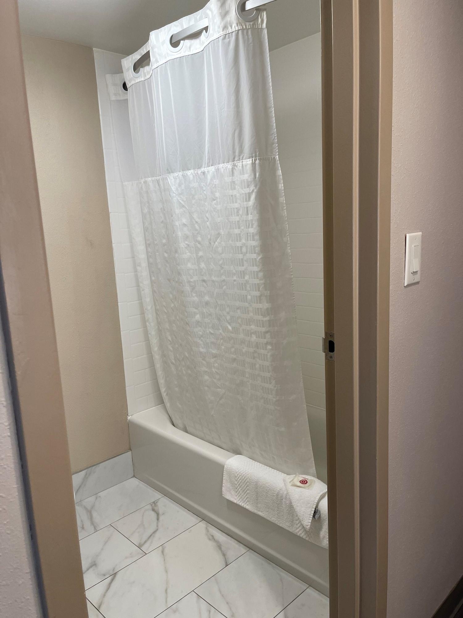Days Inn By Wyndham Horsham Philadelphia Eksteriør bilde