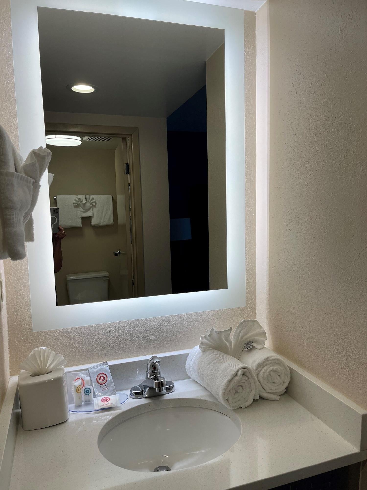 Days Inn By Wyndham Horsham Philadelphia Eksteriør bilde