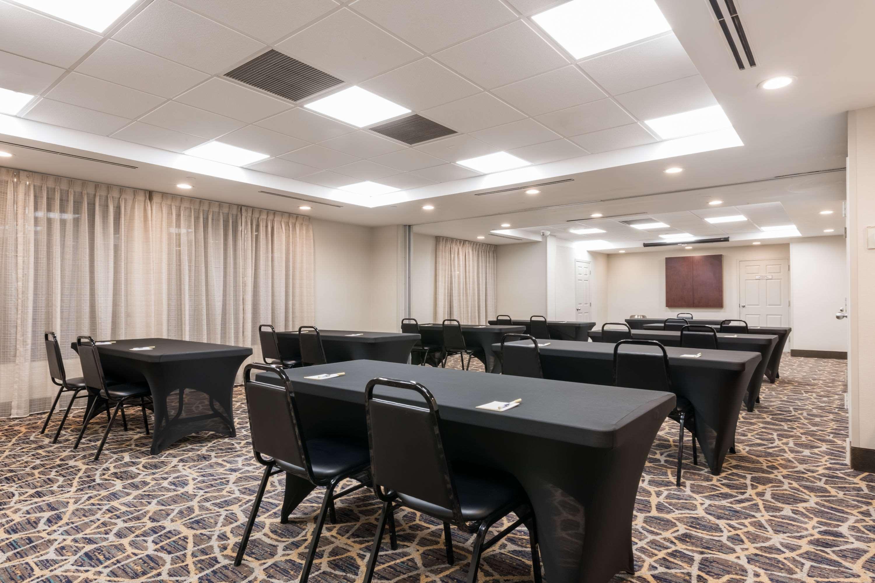 Days Inn By Wyndham Horsham Philadelphia Eksteriør bilde
