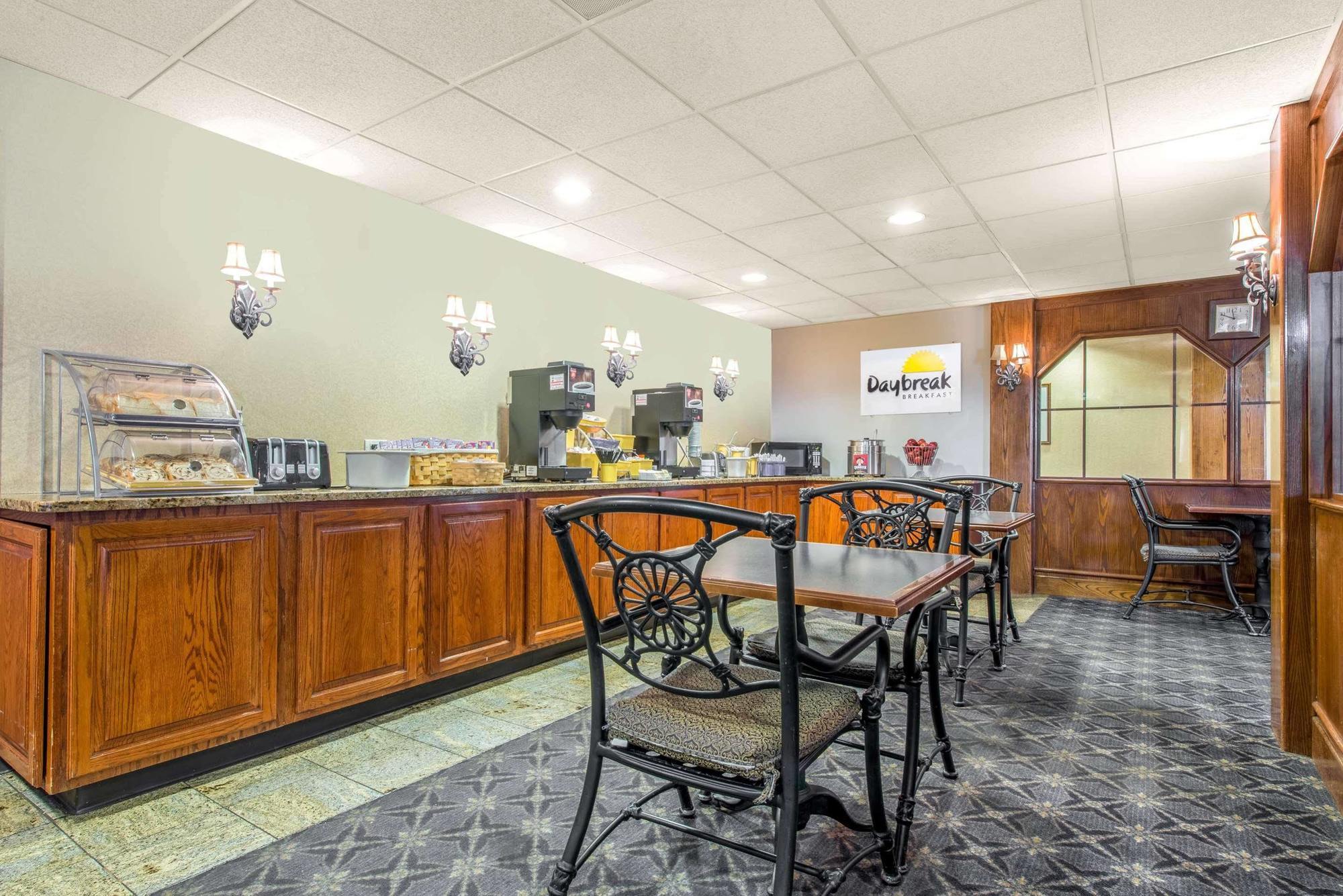 Days Inn By Wyndham Horsham Philadelphia Eksteriør bilde