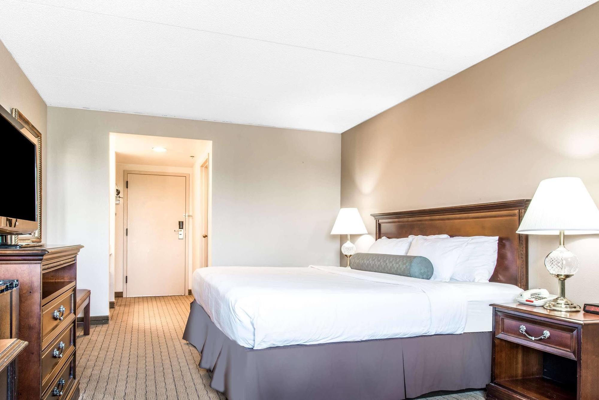 Days Inn By Wyndham Horsham Philadelphia Eksteriør bilde